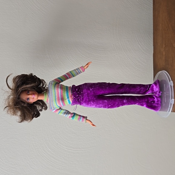 1999 VTG Mattel Barbie Doll with Rainbow Striped Top and Purple  Pants - Picture 14 of 17